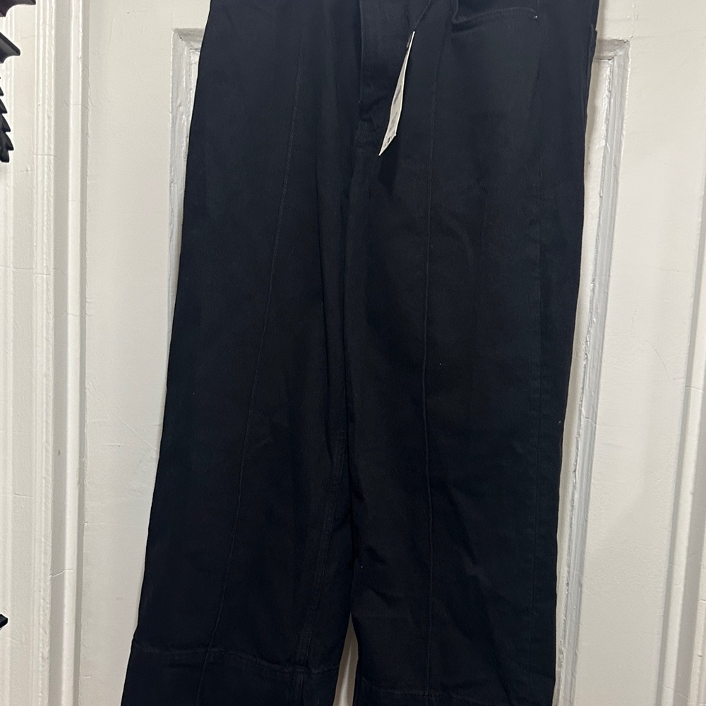 Zara Women's Black Ankle Jeans